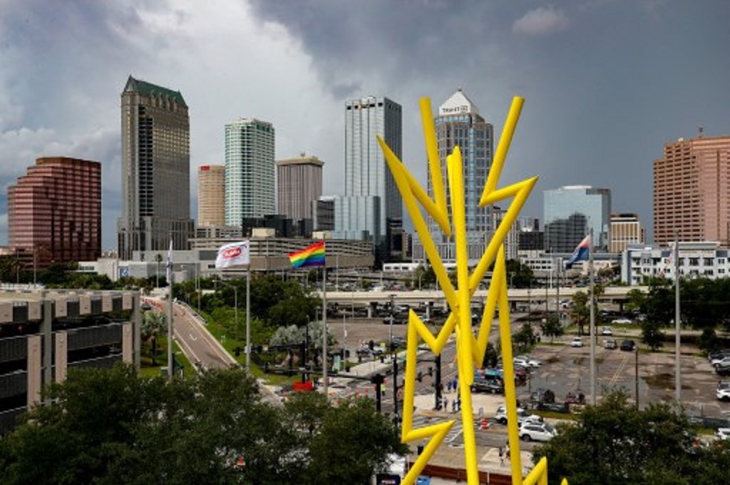 Pemandangan di salah satu sudut wilayah Tampa Bay di Florida, AS. (Mike Carlson / Getty / AFP)