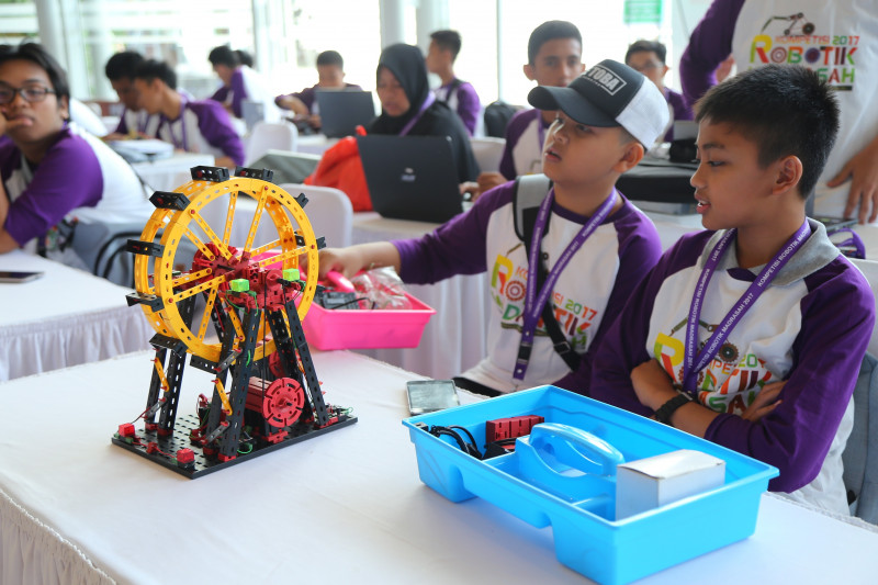 Kompetiti robotik 2017. Foto: Dok Antara/Kemenag.
