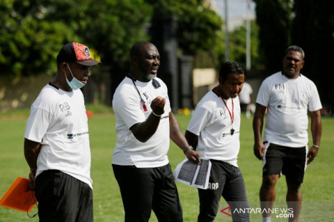 Batal Tampil di Piala AFC, Pelatih Persipura Malah Bersyukur