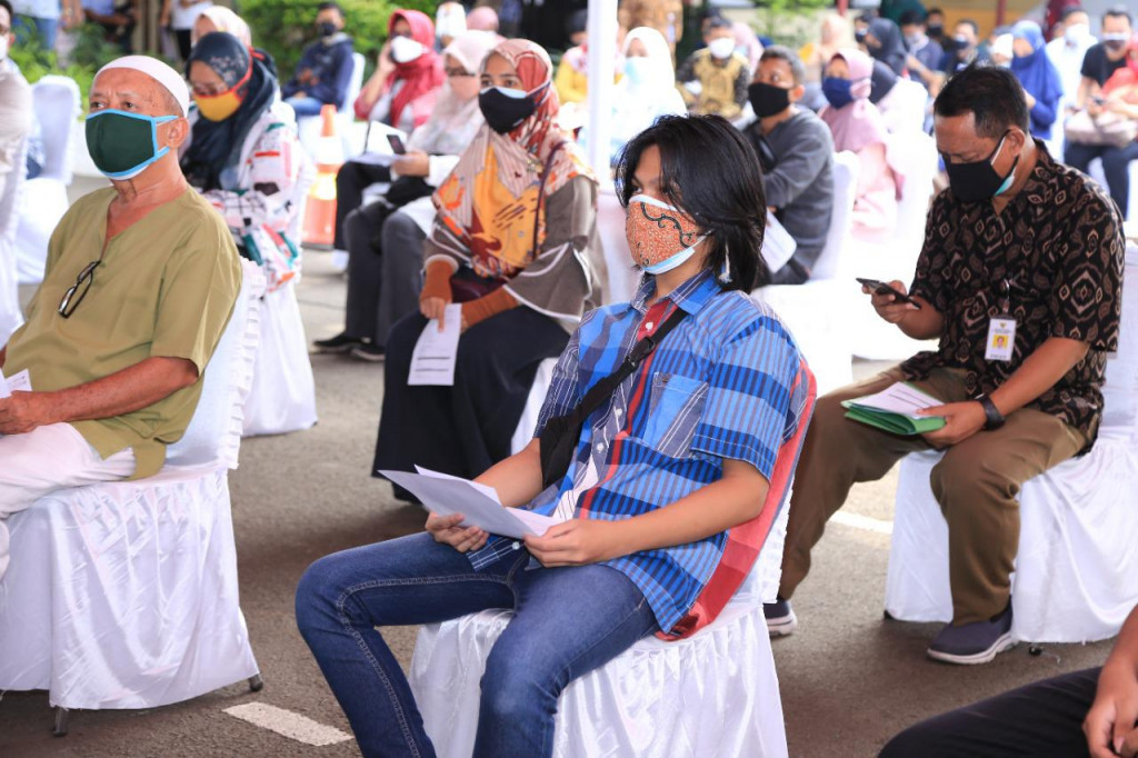 Vaksinasi covid-19 di lingkungan LPDB-KUMKM - - Foto: dok LPDB-KUMKM