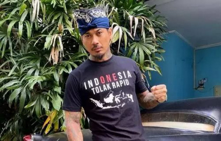 Tuding Hilangkan Akun Instagram, Musisi Jerinx Dipolisikan