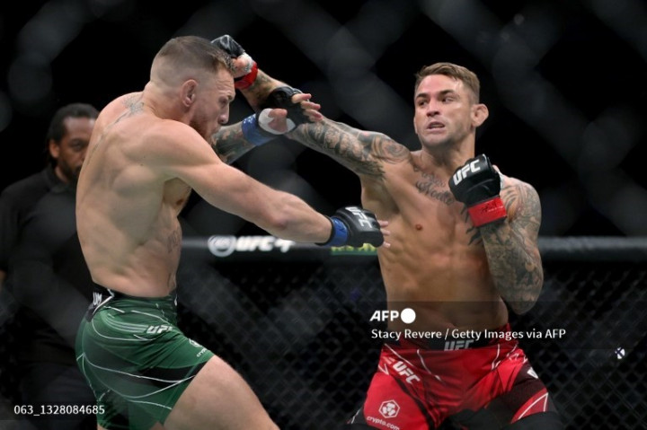 Patah Kaki, McGregor Takluk dari Poirier