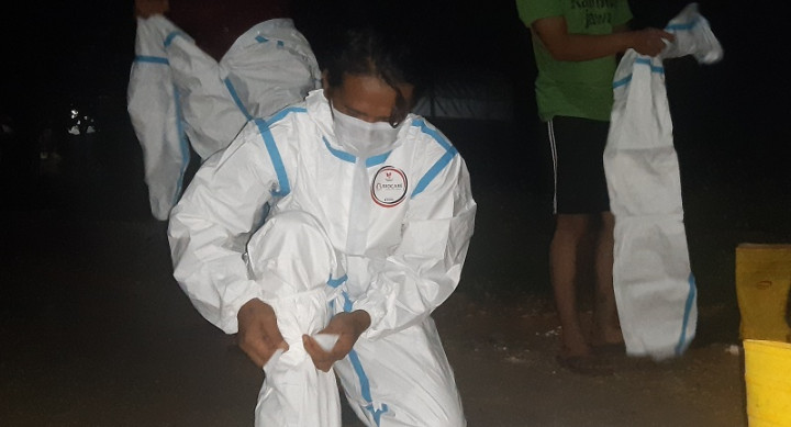 Prihatin Jenazah Covid-19 Antre Dikubur, Sopir Truk Banting Setir Jadi Relawan Pemakaman