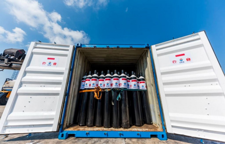 Menkes Terima 1.000 Tabung Oksigen dari Shopee