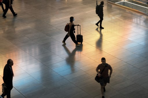 Oman Tangguhkan Penerbangan dari 24 Negara Termasuk Indonesia