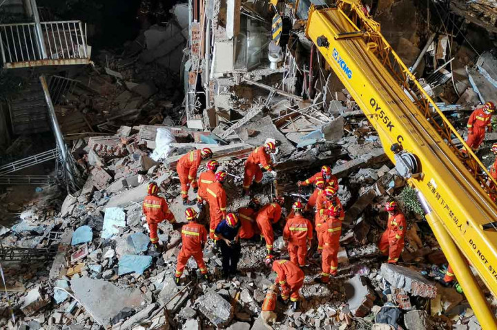 Hotel di Tiongkok Runtuh, Satu Orang Meninggal, 14 Diselamatkan