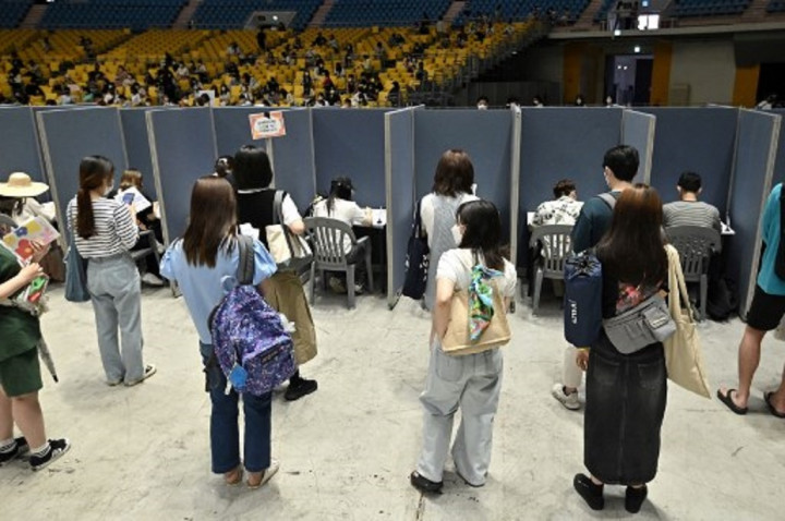 Korea Selatan akan Naikkan Upah Minimum 5,1% di 2022