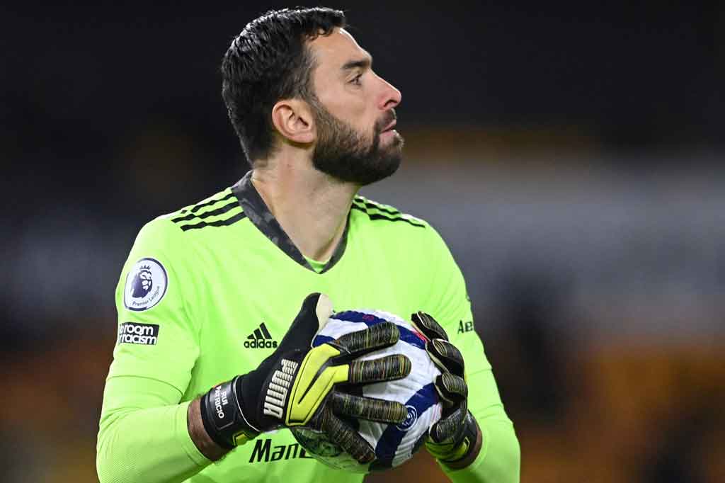 Rui Patricio Resmi Berseragam AS Roma