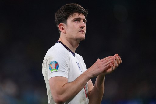 Ayah Harry Maguire Jadi Korban Insiden Ricuh Suporter
