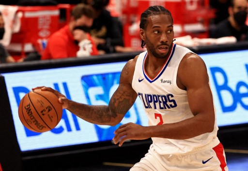 Operasi Lutut Kawhi Leonard Berjalan Lancar