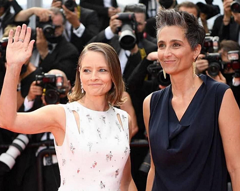 Pesona 4 Aktris Hollywood yang Tetap Menawan di Usia 50an