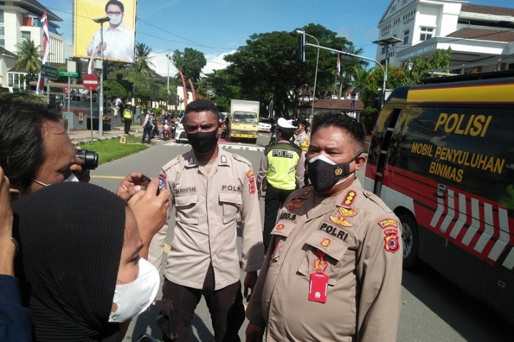 Aksi Demonstrasi Tolak PPKM Mikro di Ambon, Sejumlah Mahasiswa Ditangkap