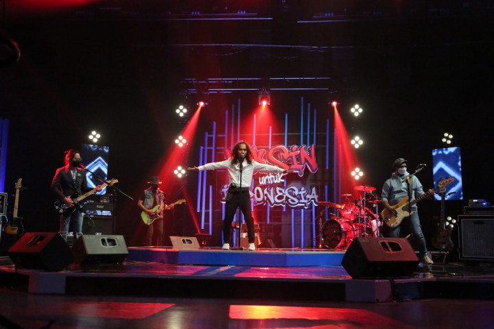 Slank Terenyuh dengan Kisah Shara yang Jadi Yatim Piatu Akibat Covid-19