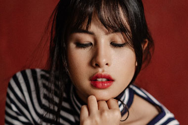 Maudy Ayunda Teruskan Karier Bermusik dengan Rilis Lagu Don't Know Why