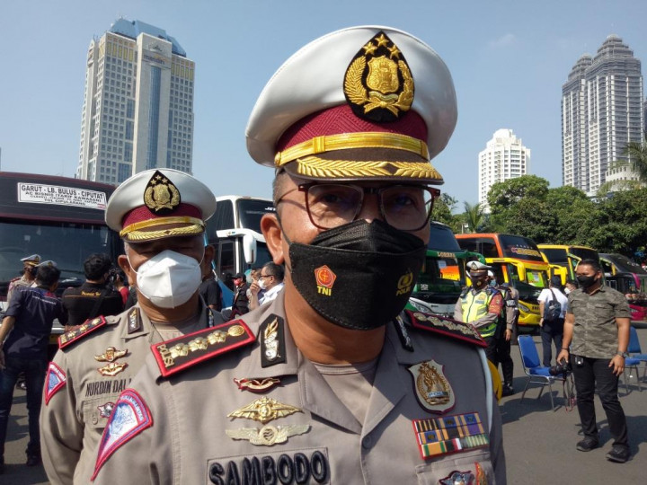 1.109 Angkutan di Jakarta Langgar Batas Maksimal 50% Penumpang