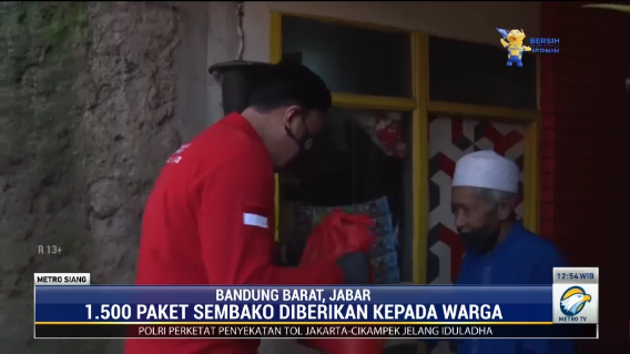 BIN Salurkan Ribuan Paket Sembako Bagi Warga
