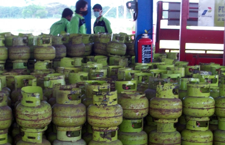 Antisipasi Iduladha-PPKM, Pertamina Tambah Pasokan Solar dan Elpiji 3 Kg