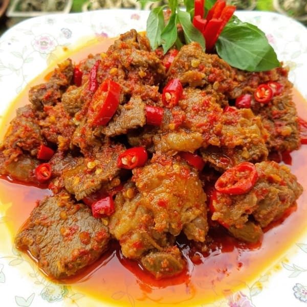 Daging sapi rica-rica. Foto: Askcaraa.