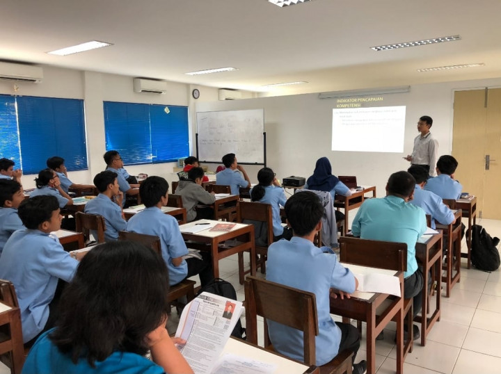 <i>Link and Match</i>, SMK Ora et Labora Susun Kurikulum Bersama Industri