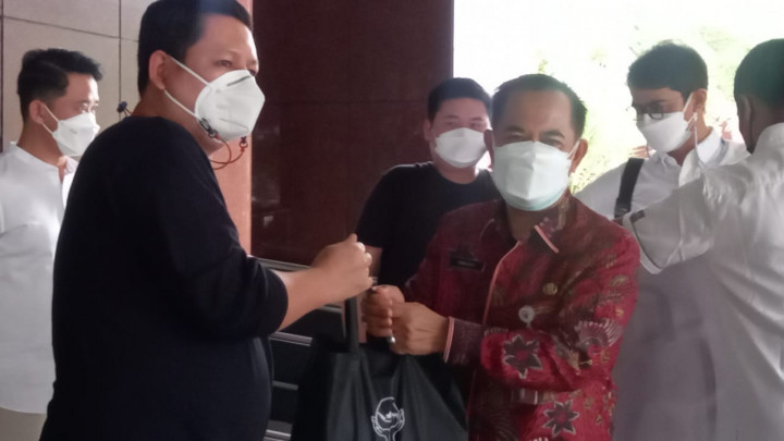 1.000 Paket Sembako Didistribusikan kepada Warga Isoman di Jakpus