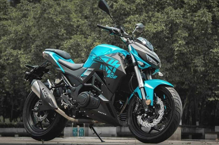 Dayun Chi 302 Berwajah Kawasaki Z1000