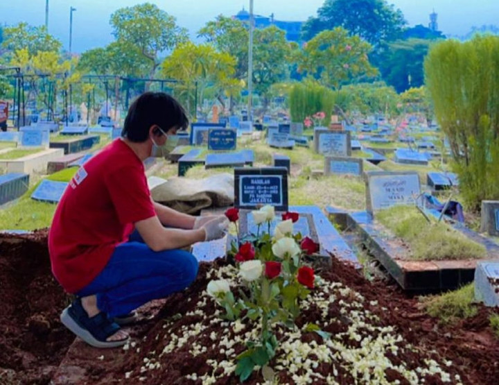 Ayah Meninggal Akibat Covid-19, Arbani Yasiz Kenang Pesan Terakhir