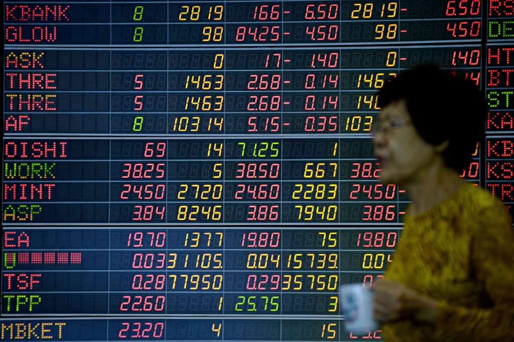 Ilustrasi bursa saham Asia. Foto: AFP/Christope.