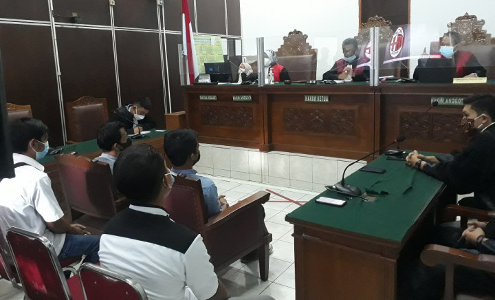 Lima Terdakwa Kebakaran Kejagung Divonis Setahun Bui, Satu Bebas