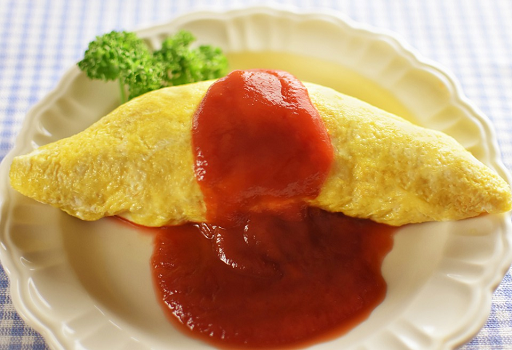 Omurice paling cocok disantap dengan saus tomat. (Foto: Ilustrasi. Dok. Pixabay.com)