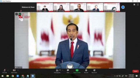 Jokowi Minta Lulusan Perguruan Tinggi Tak Gagap Songsong Masa Depan