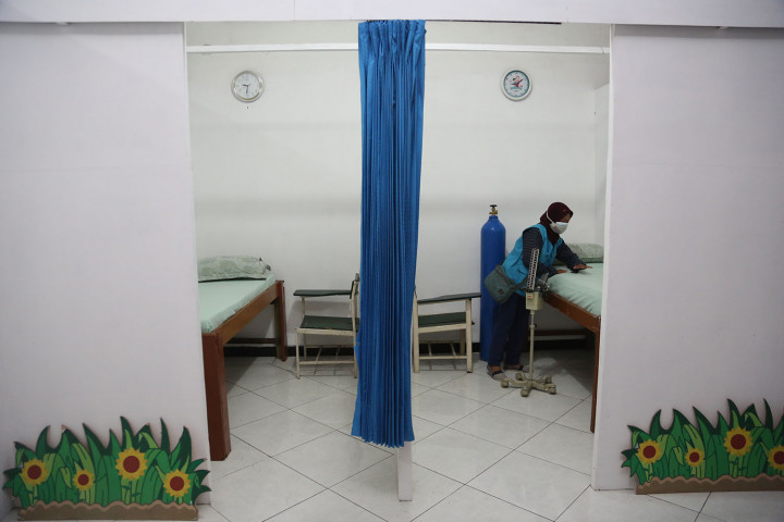 RS Penuh, 2 RW di Surabaya Siapkan Ruang Isoman