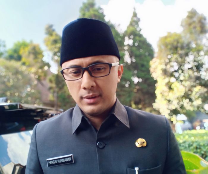 KPK Ulik Keterlibatan Hengky dalam Pengadaan Bansos di Bandung Barat