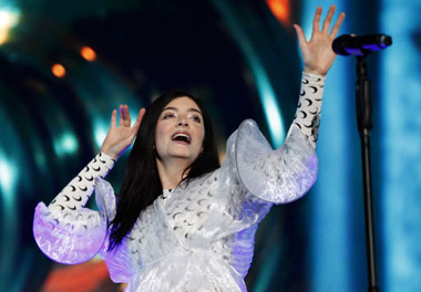 Lorde Ingin Berkolaborasi dengan Harry Styles
