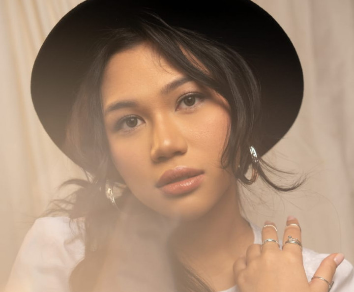 Aminda Sumbang Royalti Lagu Terbaru untuk Orang Terdampak Covid-19