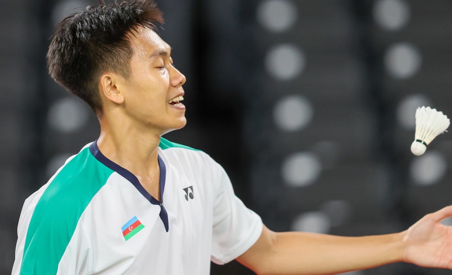 Ade Resky Dwicahyo, pebulu tangkis Indonesia yang dinaturalisasi Azerbaijan. (foto: BWF)