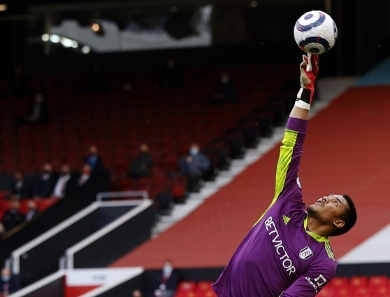 West Ham Datangkan Areola dari PSG