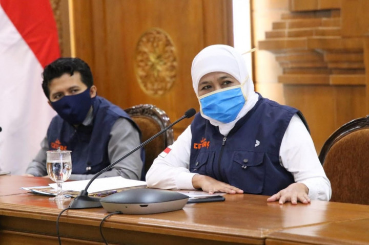 Khofifah Minta Walkot Malang dan Surabaya Luruskan Data Kematian dan Pemakaman Covid-19