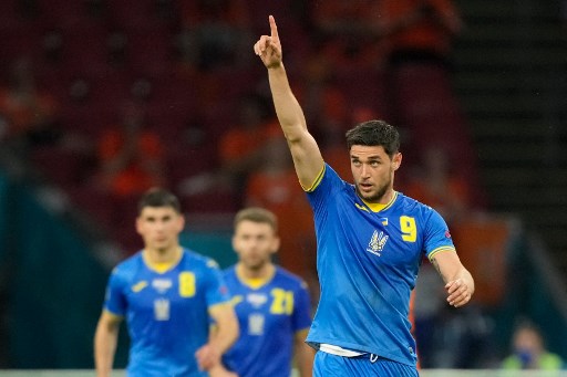 Benfica Resmi Diperkuat Striker Runcing Timnas Ukraina