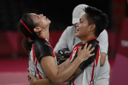 Greysia Polii/Apriyani Rahayu. AFP/Alexander Nemenov