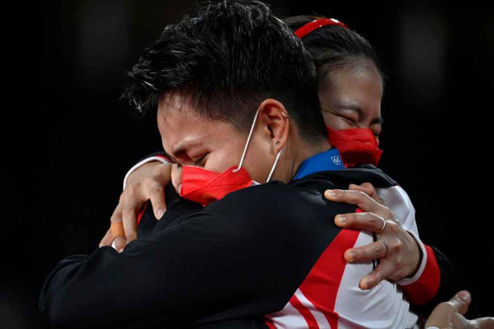 Selebrasi Greysia/Apriyani usai Raih Emas Olimpiade Tokyo