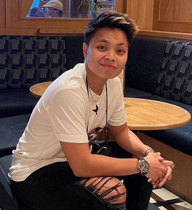 Gaya OOTD Apriyani Rahayu, Peraih Medali Emas di Olimpiade Tokyo 2020