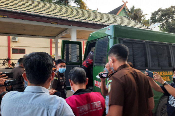 Kadis BPPRD Kota Jambi Ditahan Kasus Pemotongan Insentif Pajak