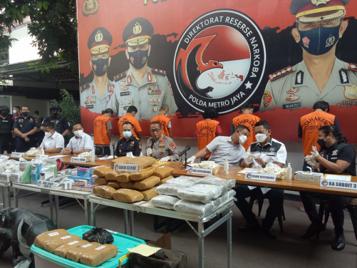 Perawat Terlibat Penimbunan Obat Penanganan Covid-19