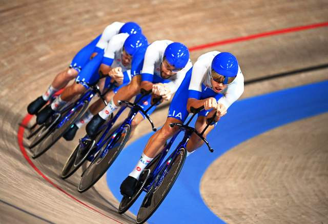 Tim Balap Sepeda Italia Pecahkan Rekor Dunia dan Rebut Emas Beregu Putra