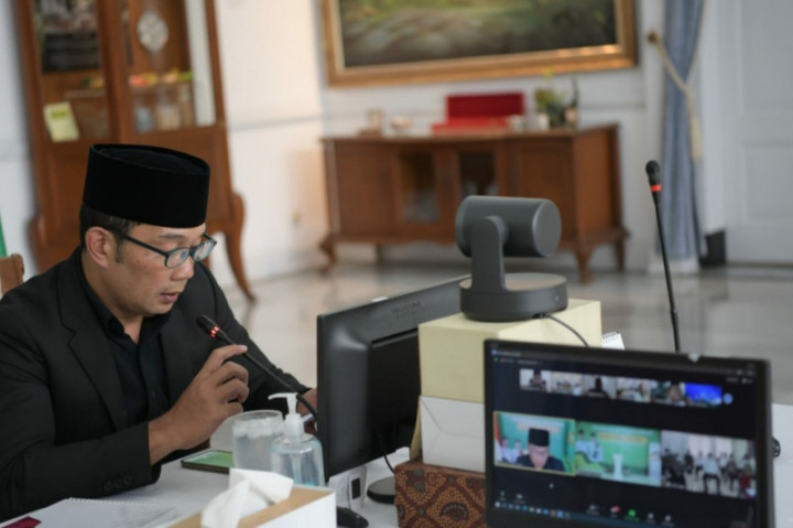 Heboh Wagub Jabar Sewa Helikopter Rp600 Juta, Ridwan Kamil: Itu Wajar
