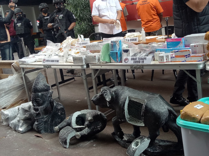 Penyelundupan 16 Kg Sabu dalam Patung Digagalkan