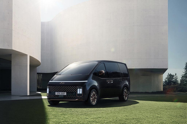 NJKB Hyundai Staria Terdaftar Di DKI Jakarta, Lawan Toyota Alphard?