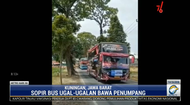 Ugal-ugalan di Jalan Kuningan, Bus Wisata Hanya Kena Tilang