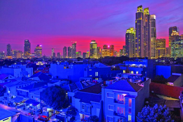 Kurang 600 Meter, Luhut Minta Sodetan Ciliwung Selesai 2022