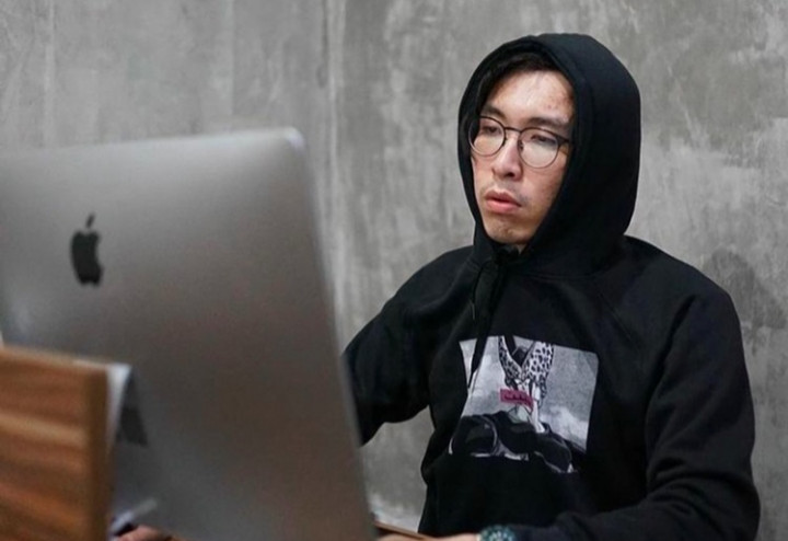 Ketika Dr Tirta Sampaikan Manfaat Vaksinasi ke Pekerja Migran Indonesia